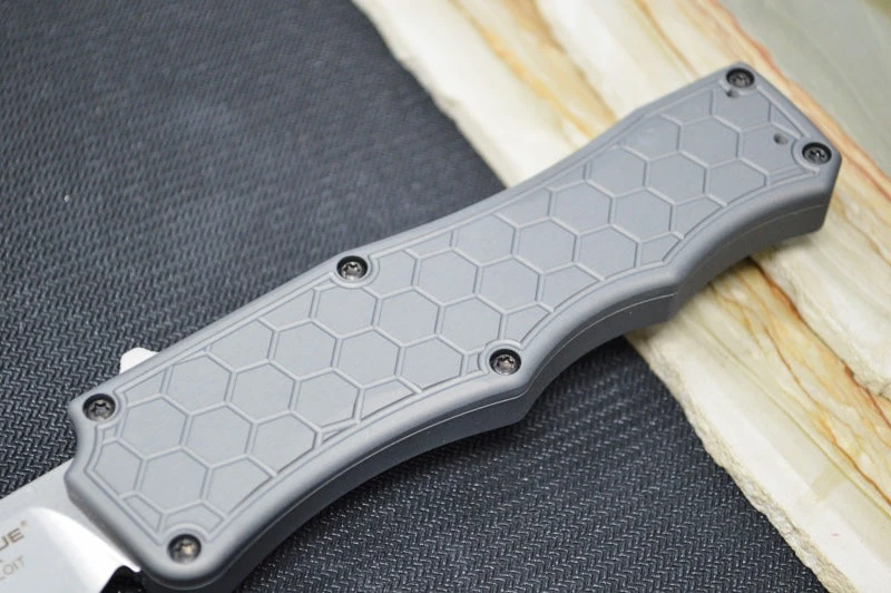 Hogue Knives Exploit OTF - Matte Grey Aluminum Handle / CPM-S30V Blade 34052 2 Hogue Knives Exploit OTF - Matte Grey Aluminum Handle / CPM-S30V Blade 34052 - Image 2